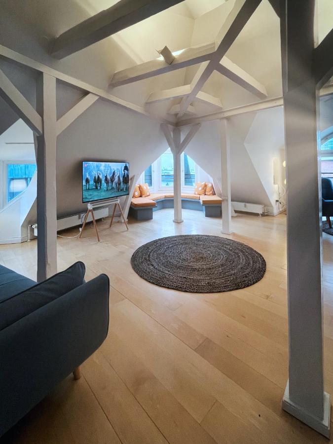 Loft-Panoramablick-Hafen & Elbe! Apartment Hamburg Exterior foto