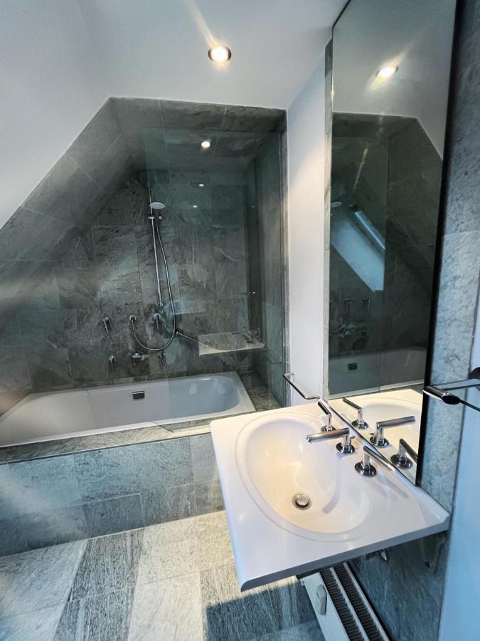Loft-Panoramablick-Hafen & Elbe! Apartment Hamburg Exterior foto